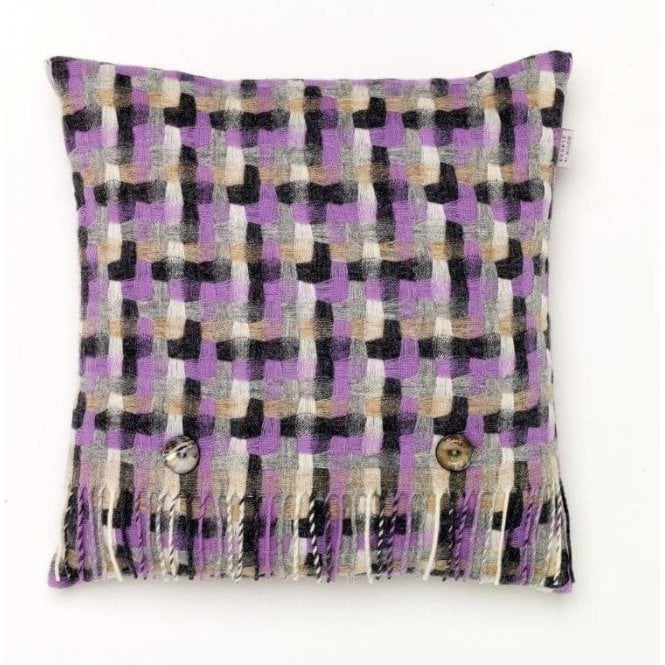 Geometric Clover Cushion